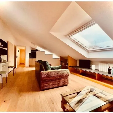 Urban House - Skylight House Navigli Center Милан